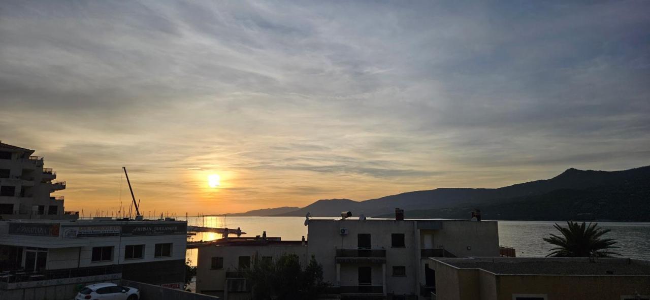 T2 Fronte Di Mare De Standing En Bord De Mer Et Du Centre Du Village De Propriano 普罗普里亚诺 外观 照片